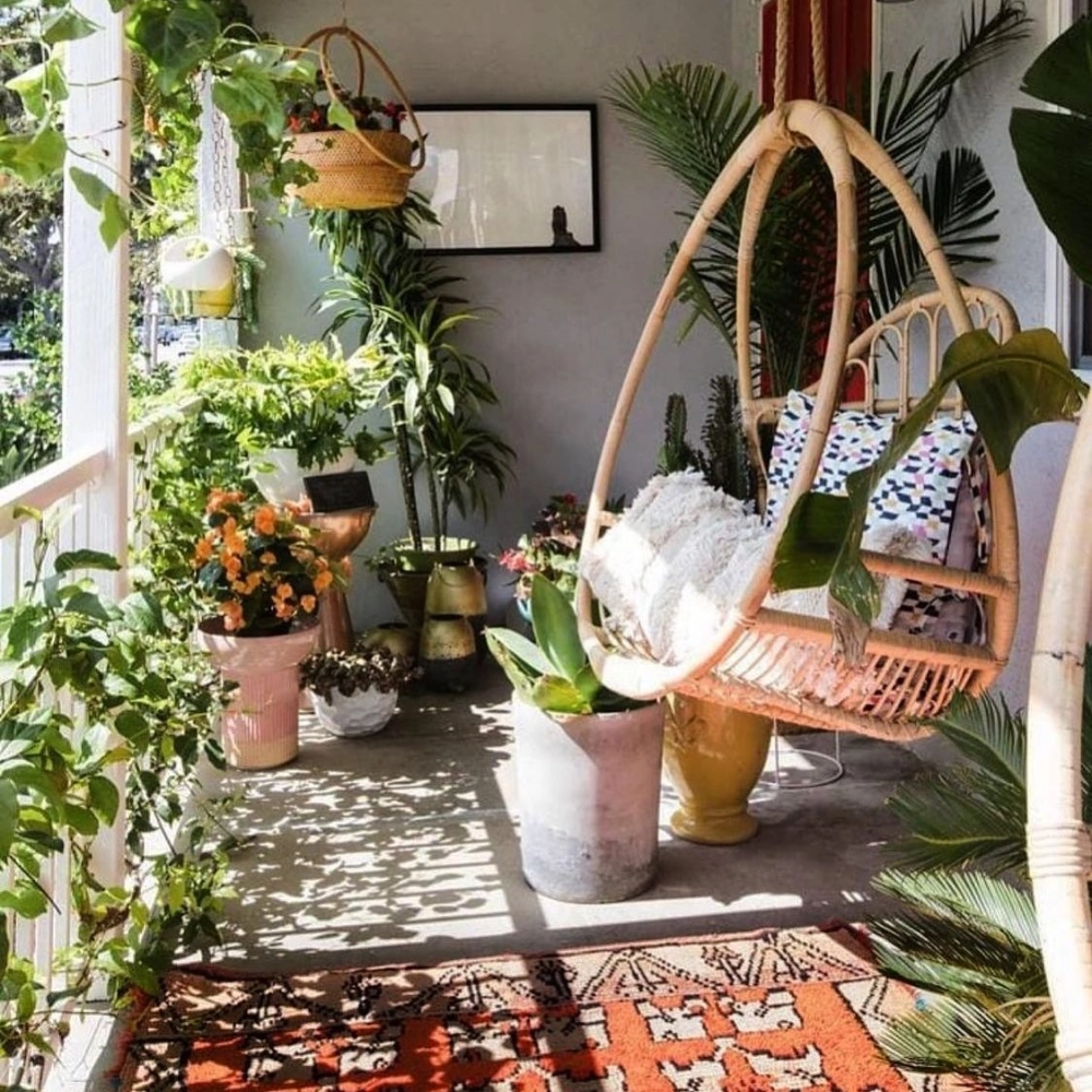 Trang trí ban công đẹp bằng các loại cây thủy sinh