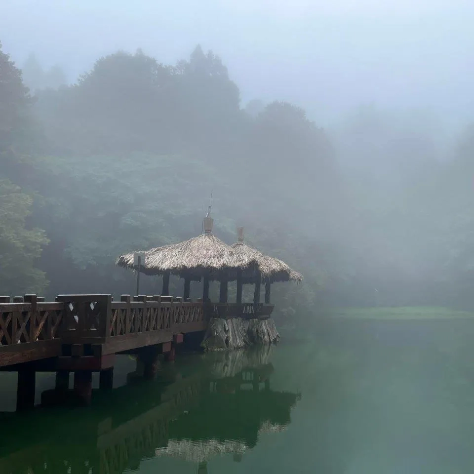 Chòi nghỉ sân vườn mái thái mang nét kiến trúc đặc trưng