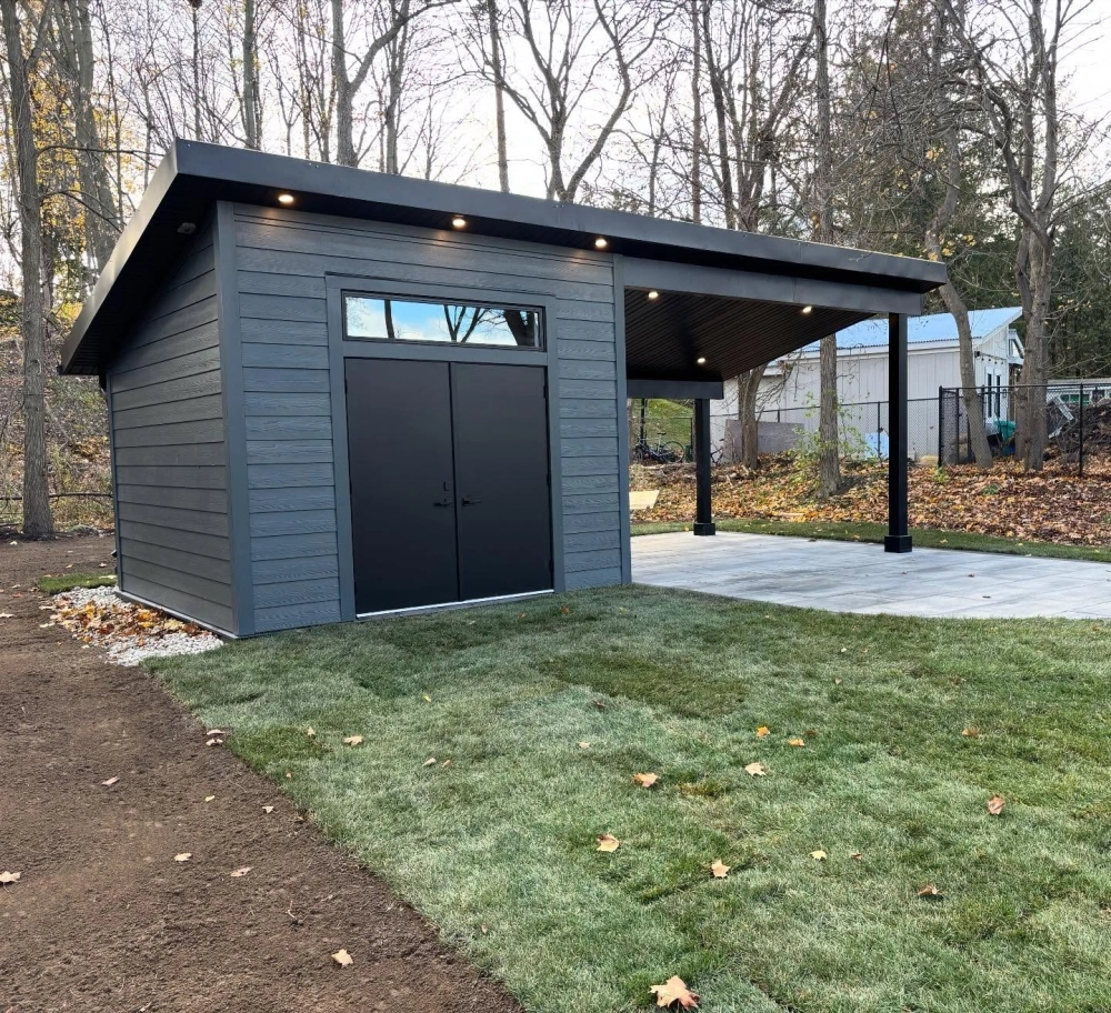 Chòi nghỉ sân vườn tứ giác vững chãi và tiện dụng