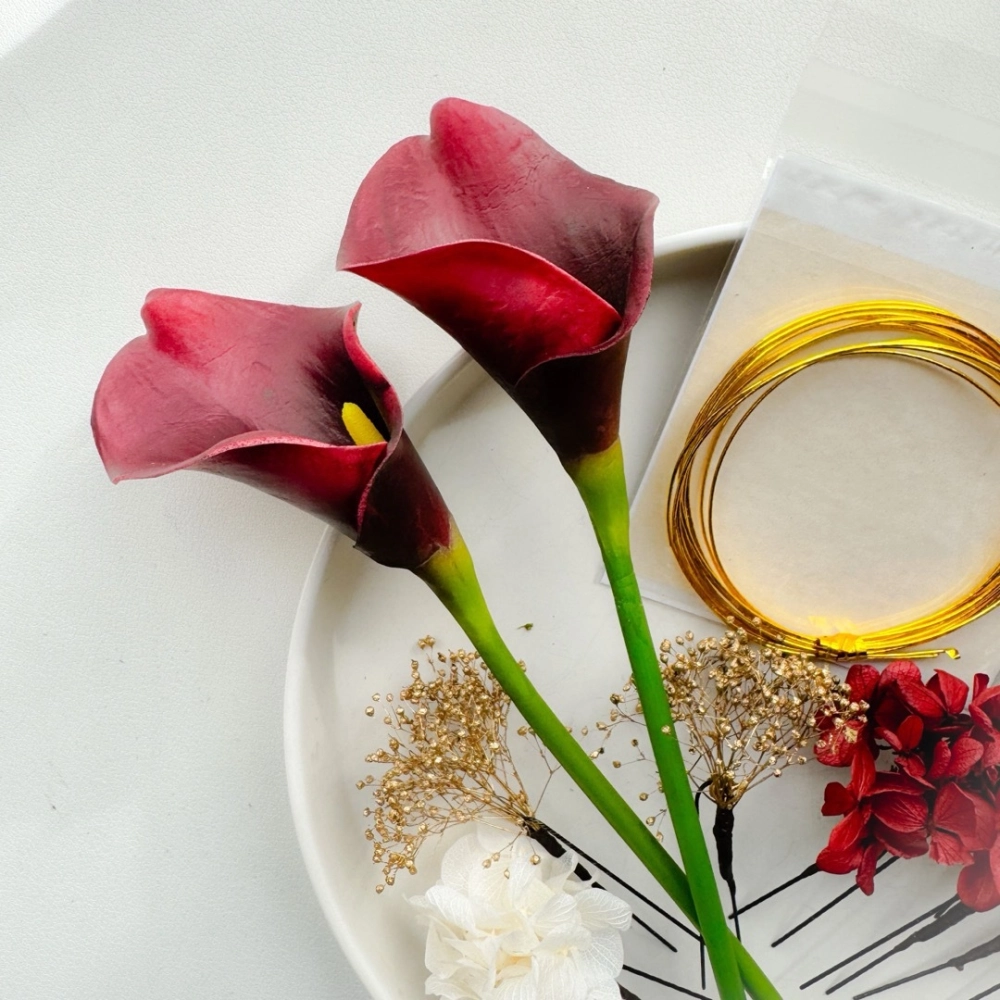 Bó hoa rum trang nhã cho không gian tinh tế