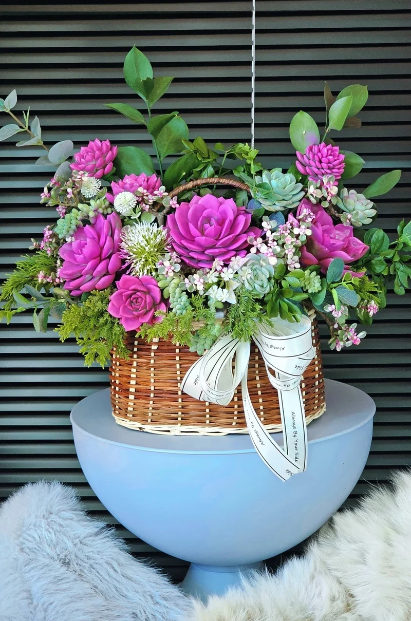 Nghệ thuật tinh tế qua quà tặng sen đá nghệ thuật