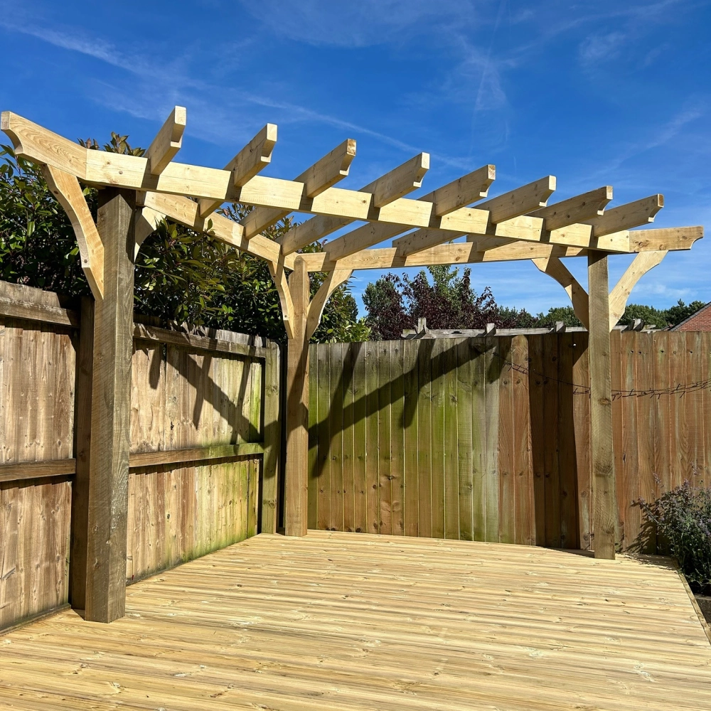 Lựa chọn sàn gỗ sân vườn giá rẻ nhưng vẫn đảm bảo chất lượng