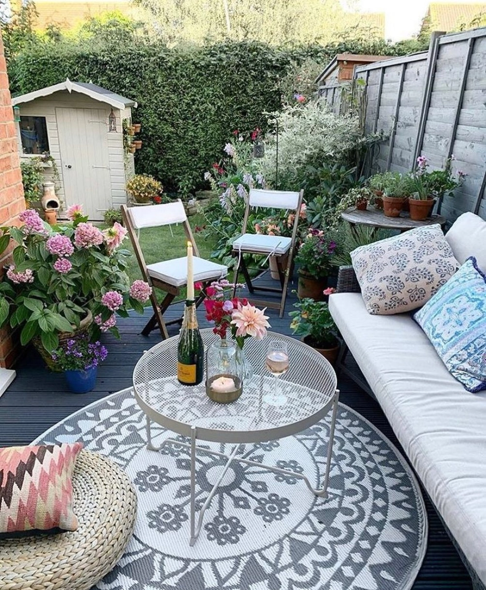 Vật liệu thay thế gỗ tự nhiên cho các công trình ngoài trời