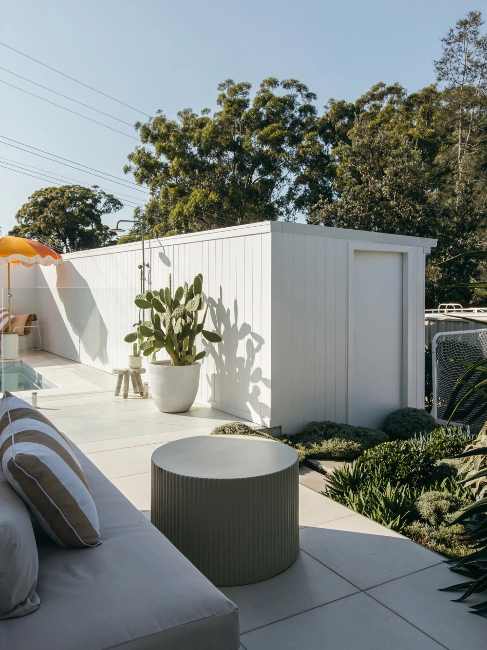 Thi công sân vườn trên mái giúp giảm nhiệt hiệu quả cho ngôi nhà