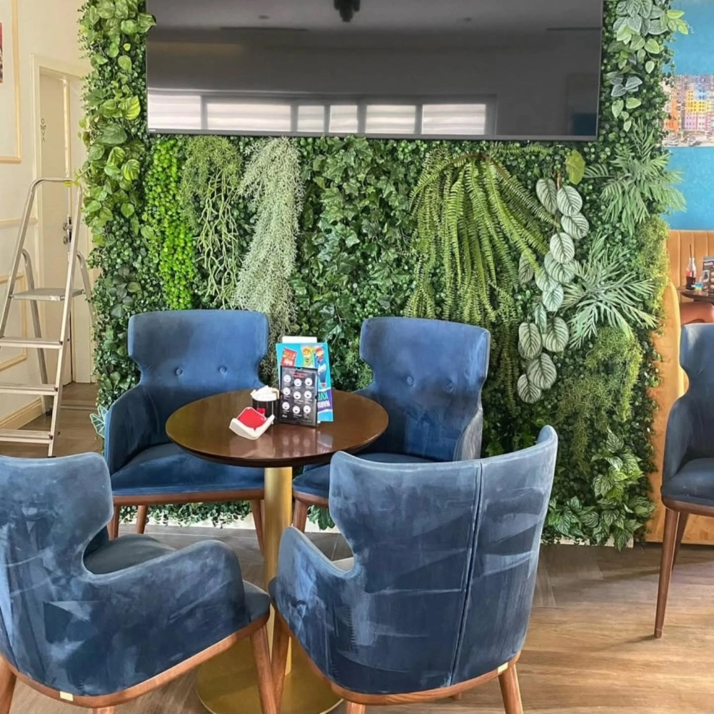 Mẫu tường cây trang trí sảnh tòa nhà quy mô lớn